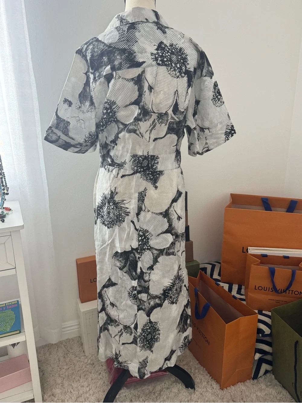 Floral Button-Front Maxi Shirt Dress in White and Black - Picture 3 of 11